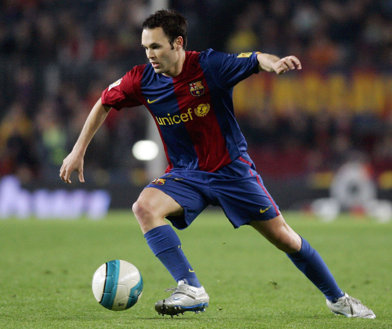 不仅仅是在 不仅仅是在