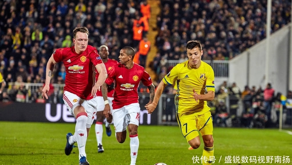 目引发争议 目引发争议