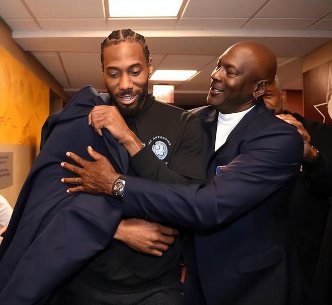 赛间隙进行 赛间隙进行